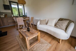 Apartment, Meerblick | Wohnbereich