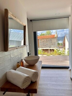 Apartment, eingeschränkter Meerblick | Badezimmer