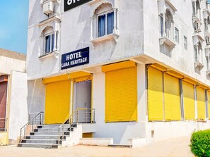 House | Reception - Hotel O Mehta College And Institute Of Technology (Amer)