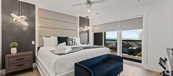 Luxury Side by Side Lakeview Condos
