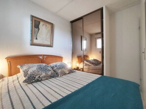 Free WiFi - Apartment with AC, sea view - 2 guests (Cap d'Agde)