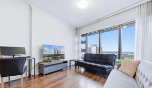 Fernseher, Arbeitsbereiche