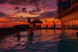 Pool - KanStay 康宿 Haiya Oceanview Suite 海雅海景套房 (Manila)
