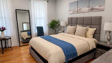 1 habitación, tabla de planchar con plancha, wifi y ropa de cama
