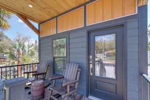 House (2 Bedrooms) | Interior - 0.5 Mi to Rodeo & Events! River Ranch Tiny Home (River Ranch)