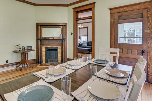 River Fishing & Scenic Hikes! Group Stay in Durbin