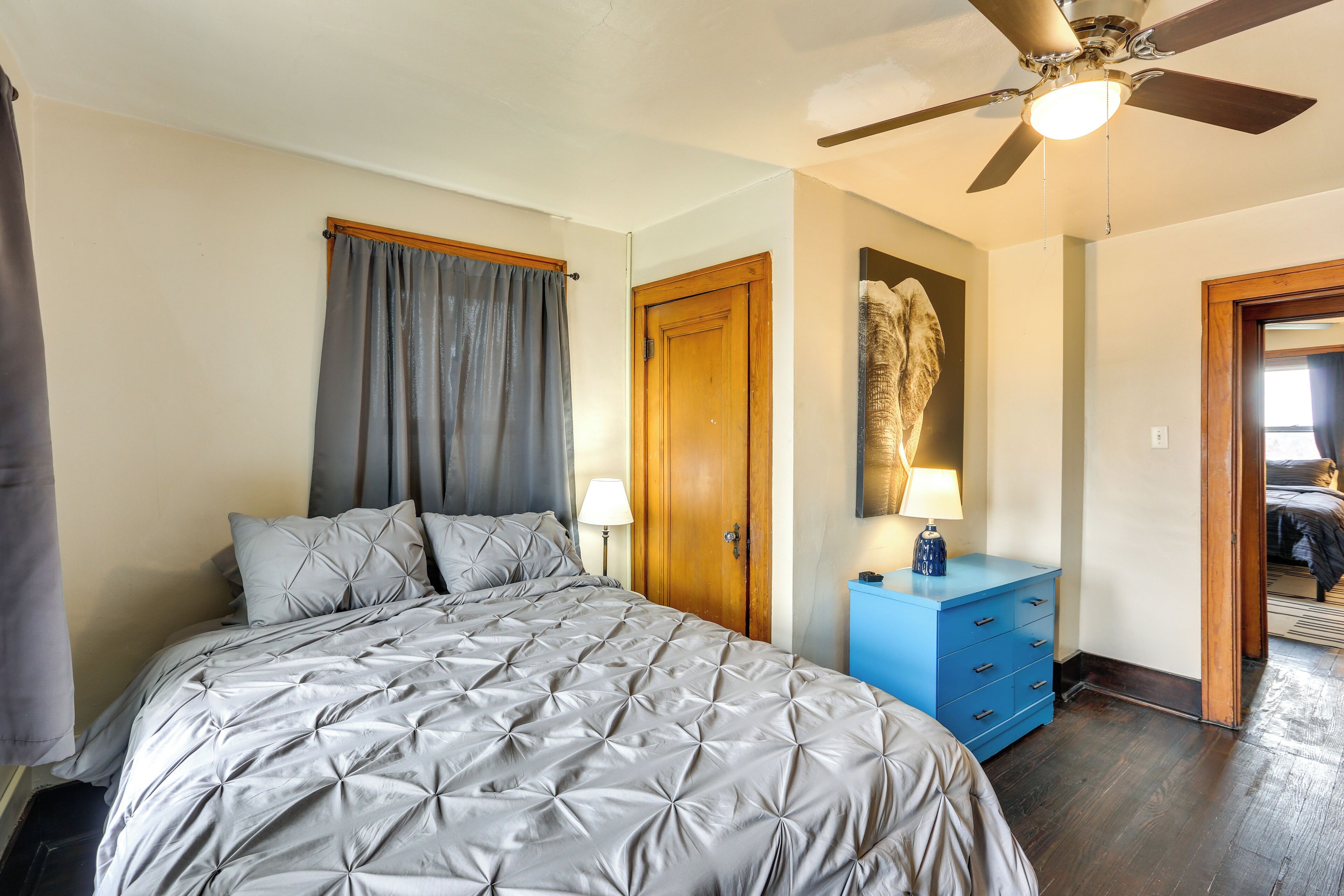 House (5 Bedrooms) | Interior