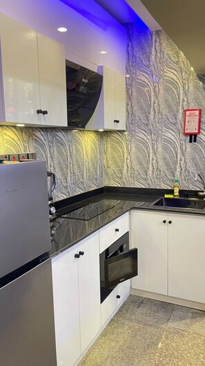 Premium Apartment | Private kitchen - Class Suites Residence (Ikeja)