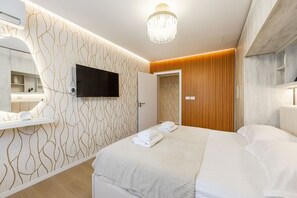 House - Urban Chic Apartment 1BR With Terrace View (Tirana)