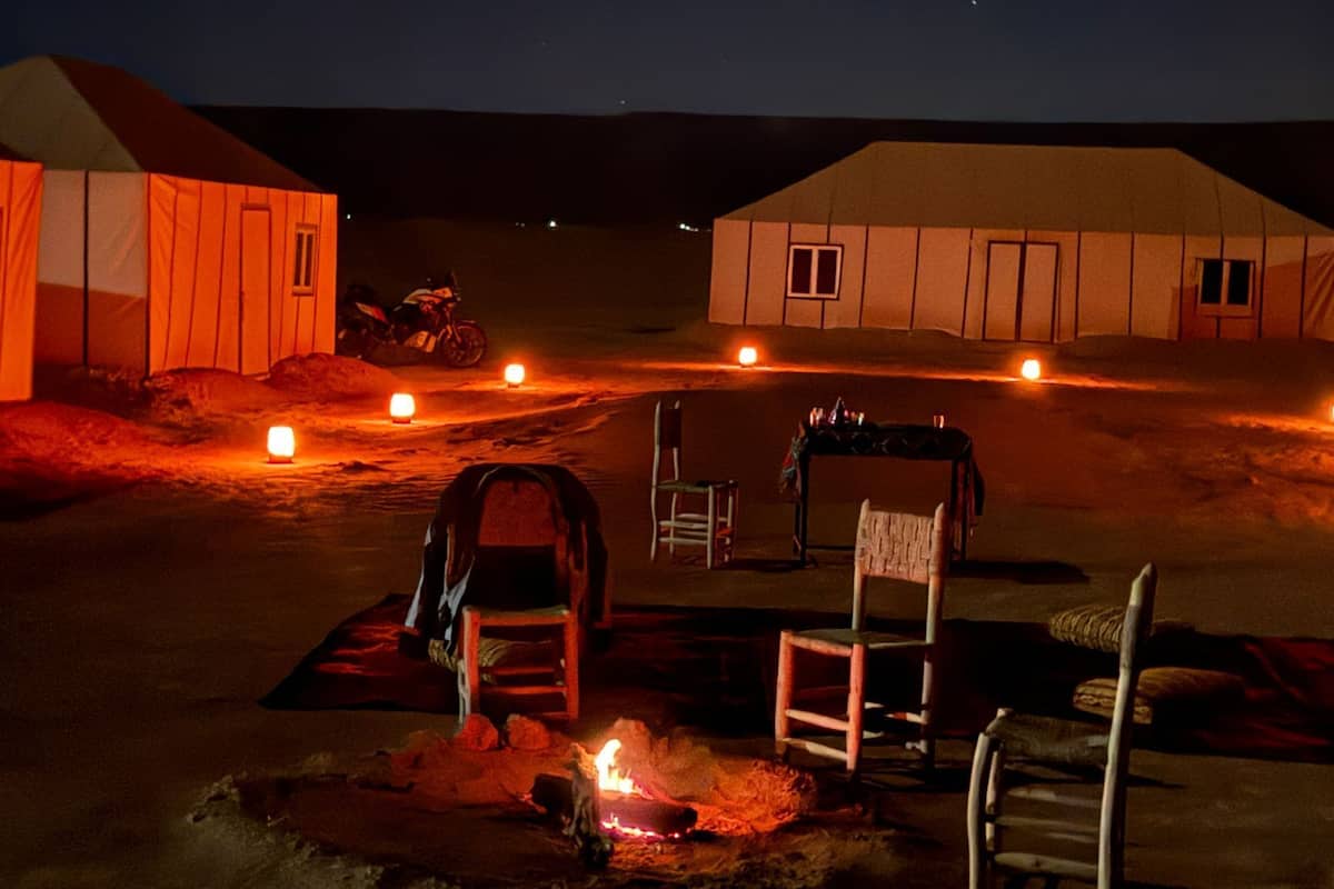 Comfort Triple Room | Lobby sitting area
