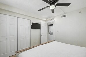 Iron/ironing board, free WiFi, bed sheets - Gulf Front Getaway with Stunning Views at Gulf Winds! (Pensacola Beach)