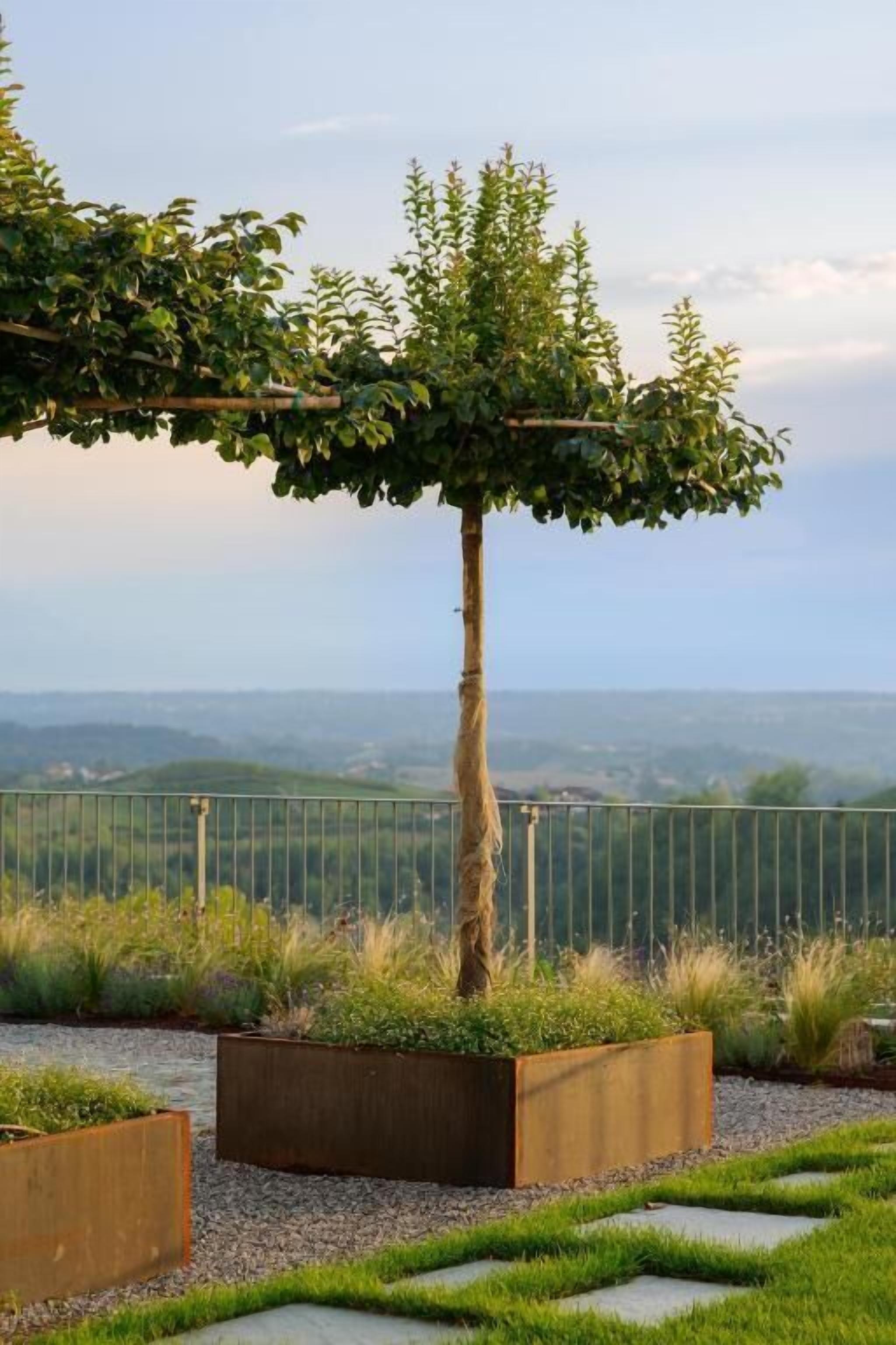 Doppelzimmer, Balkon, Gartenblick | Unterkunftsgelände