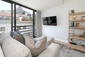 Apartment, Smoking - Sea Point Studio Pool Gym BBQ (Cape Town)