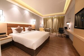 Suite estudio presidencial | Ropa de cama de alta calidad y edredones de plumas