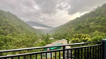Deluxe Double Room, Balcony, Valley View | Property grounds