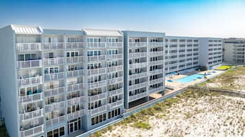 Condo, 1 Bedroom | Exterior