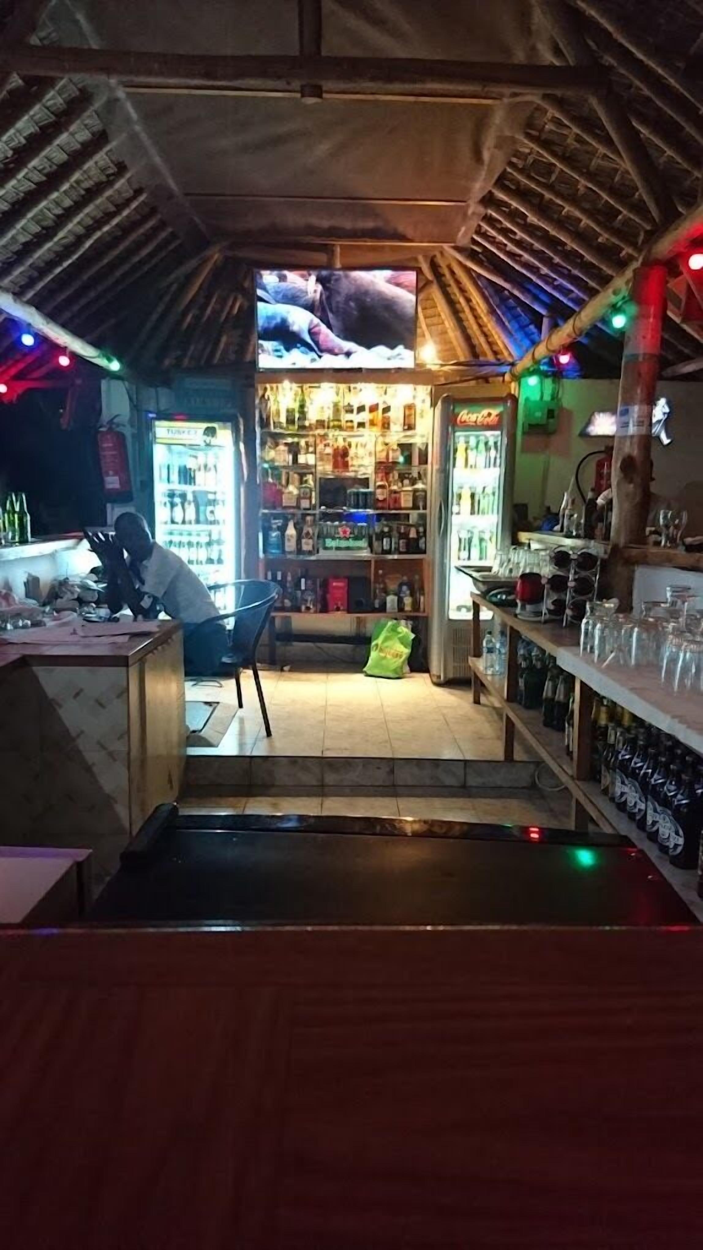 Bar (en la propiedad)