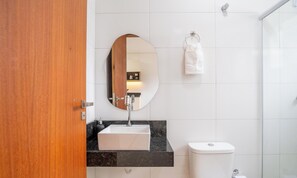 Apartamento básico | Baño | Ducha