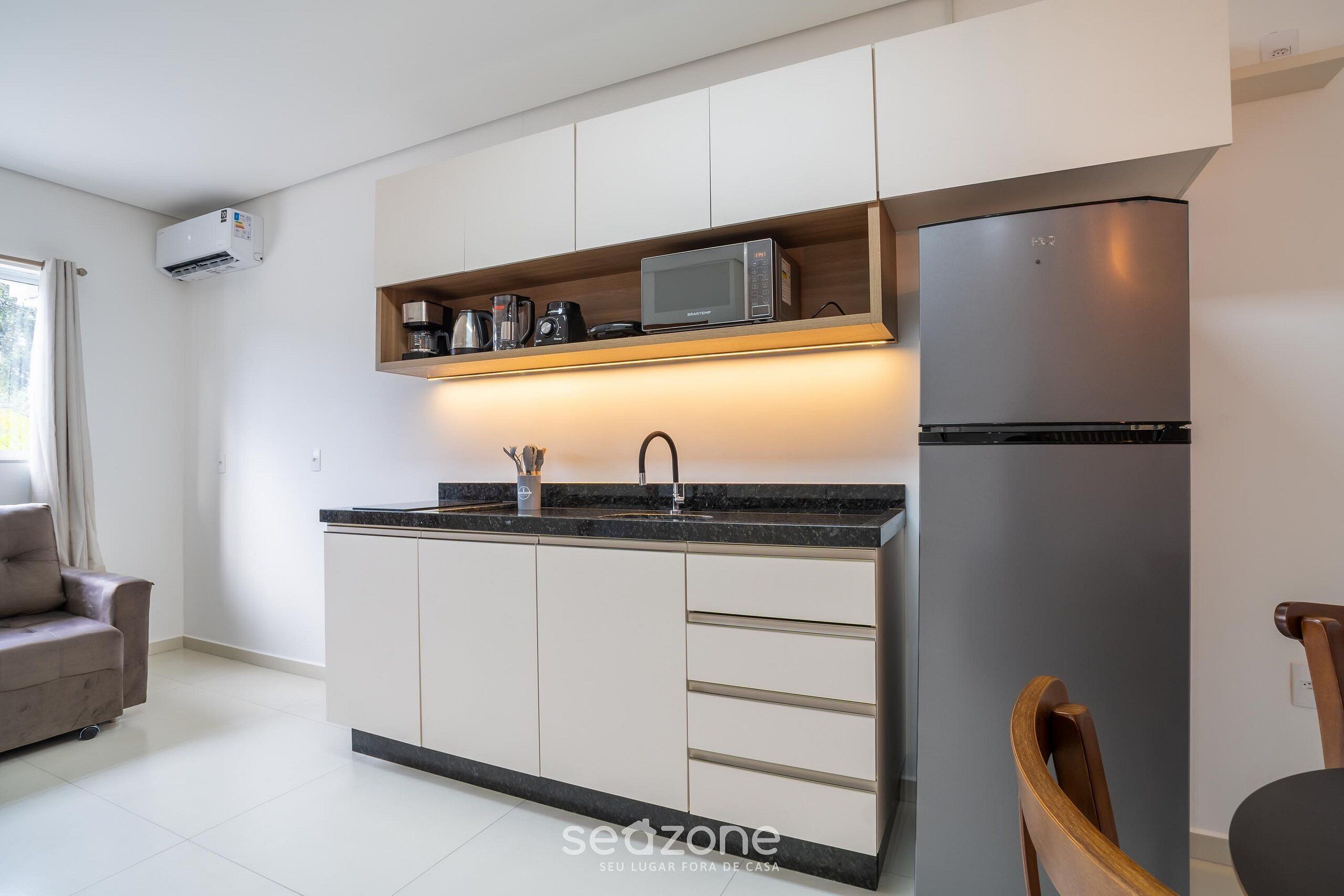 Basic Apartment | Interior