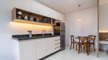 Basic Apartment | Private kitchen