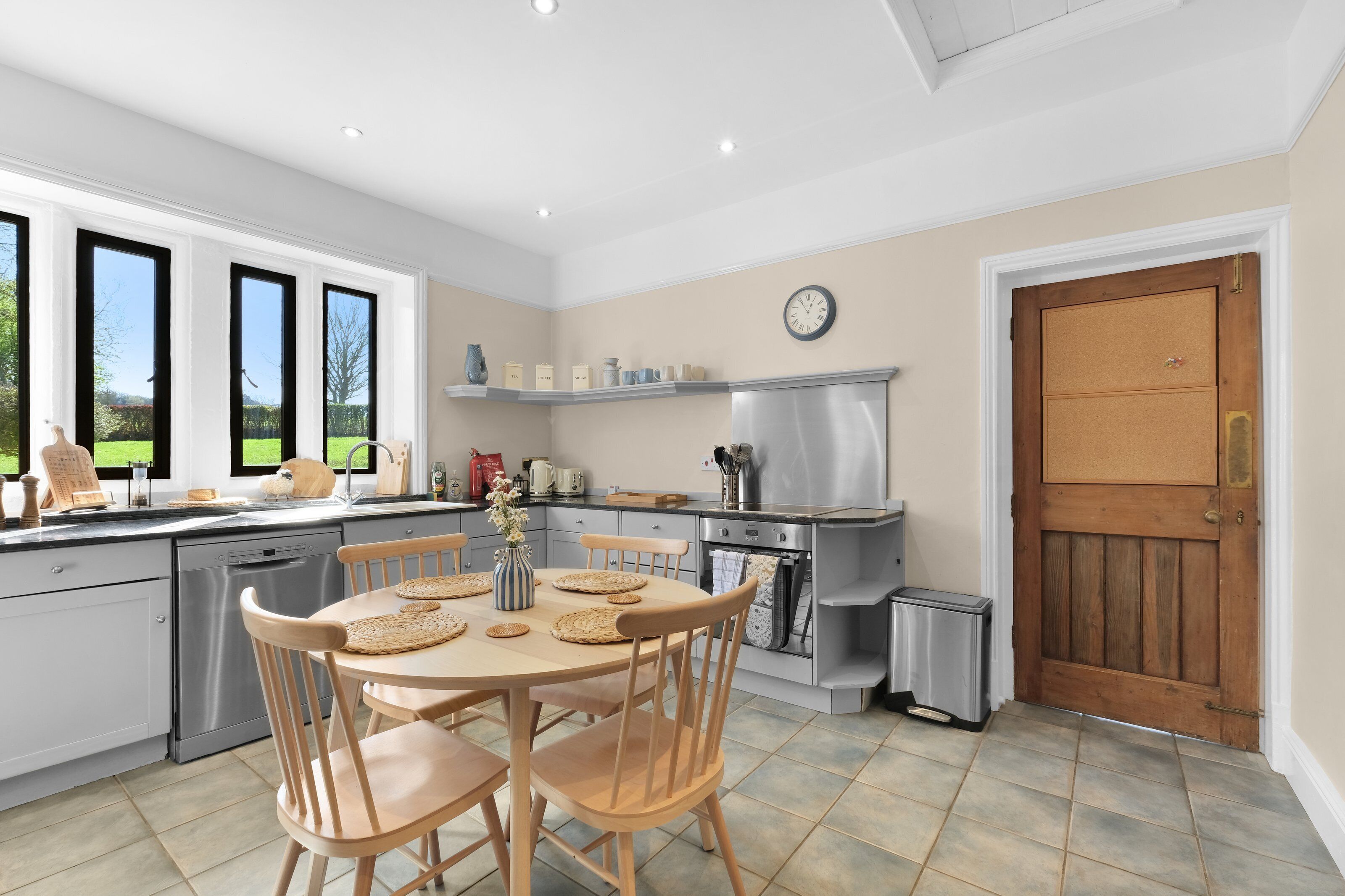 Family House, Patio | Private kitchen