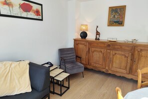 TV - Yvéro 2 bedroom ground floor apartment Quend plage (Quend-Plage-les -Pins)