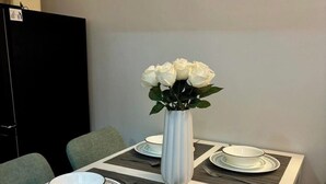 經濟公寓 | 用餐區