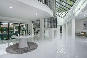 Interior - 8,000 sq ft Estate with Heated Pool & Game Room (Plantation)