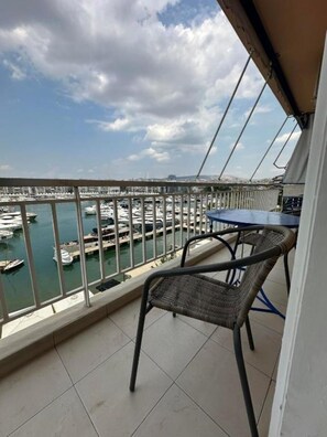 House - Serenity View Apartment - Marina Zeas (Piraeus)