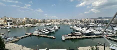 アパートメント