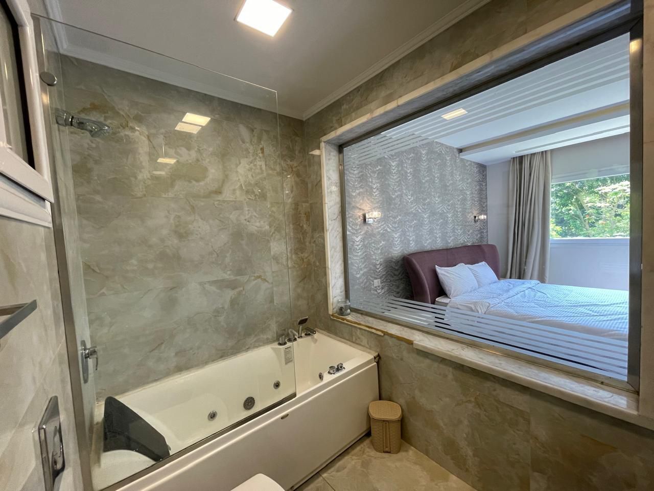 Appartement Deluxe, salle de bains privée, vue jardin | Salle de bain