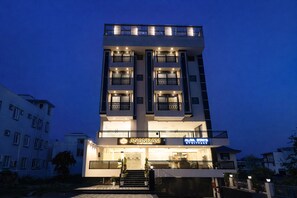 Ngoại thất