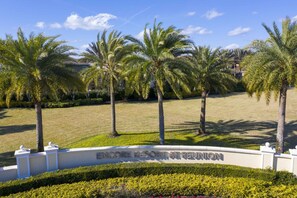 Property grounds - Beautiful house - Private pool (Kissimmee)