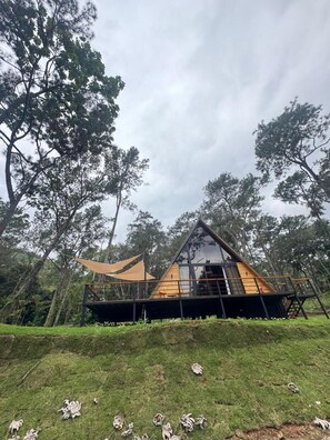 Exterior - Alpine Villa | Mountain| Fogata| Private Jacuzzi (Jarabacoa)