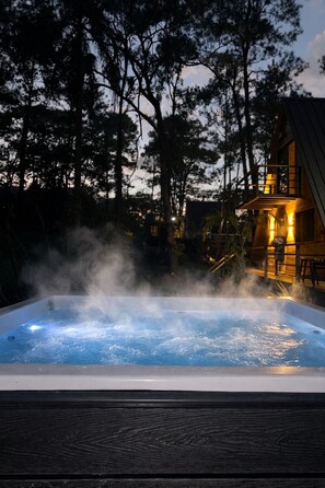 Terrace/patio - Alpine Villa | Mountain| Fire pit| Heated Jacuzzi (Jarabacoa)