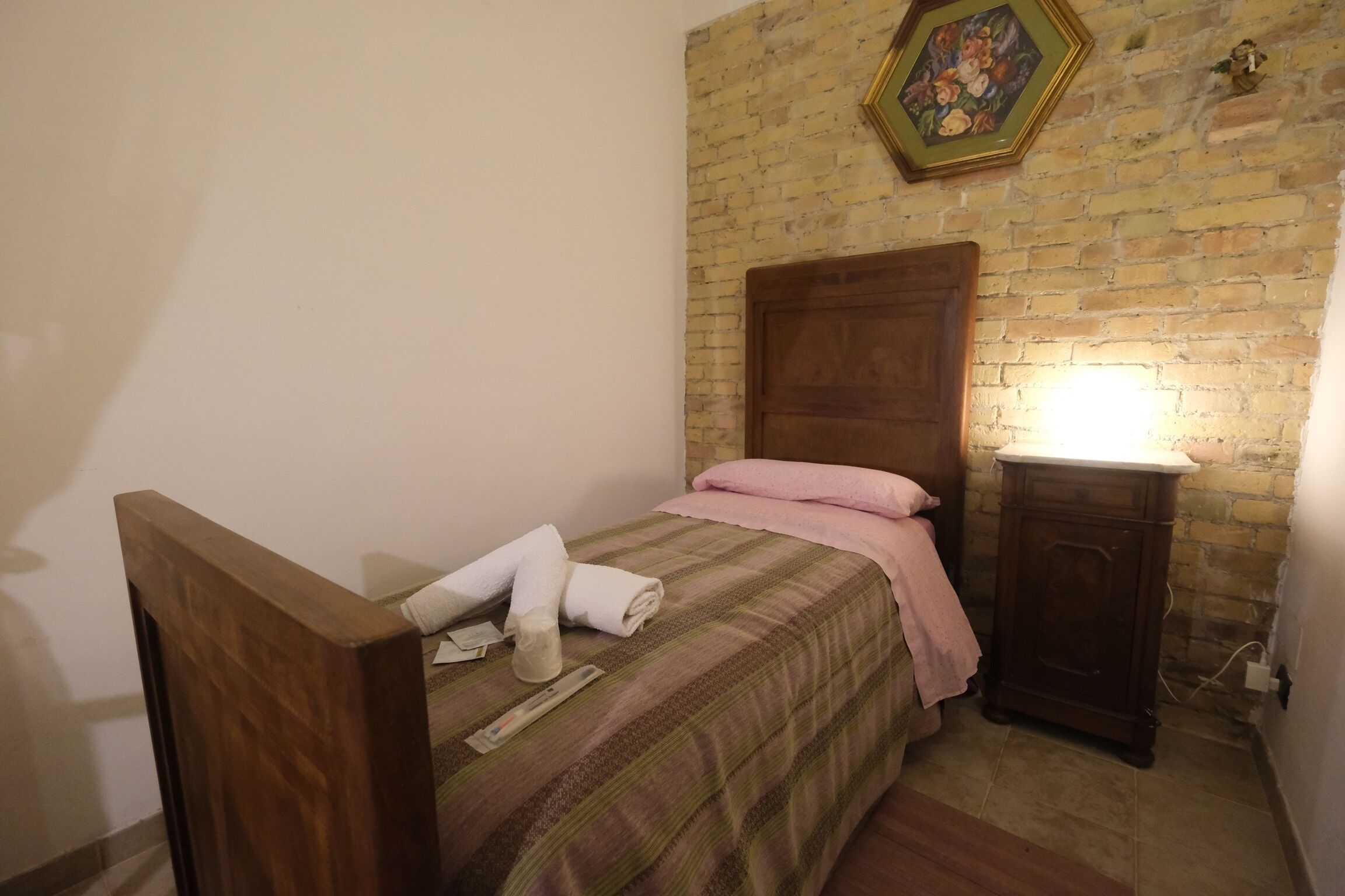 Camera Comfort, patio,  N.2 vista montagna