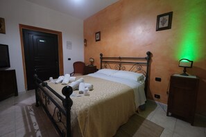 Camera Classic, patio, N. 3 - La collinetta  (Manoppello Scalo)