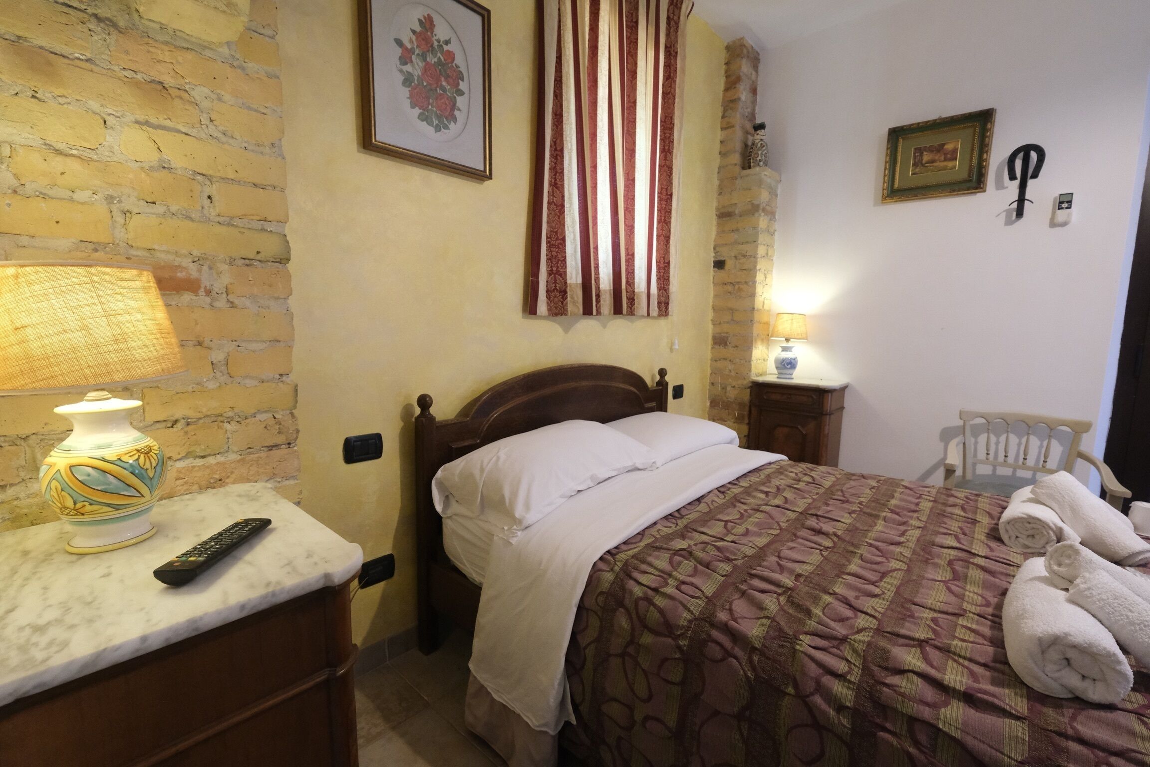 Camera Comfort, patio,  N.2 vista montagna