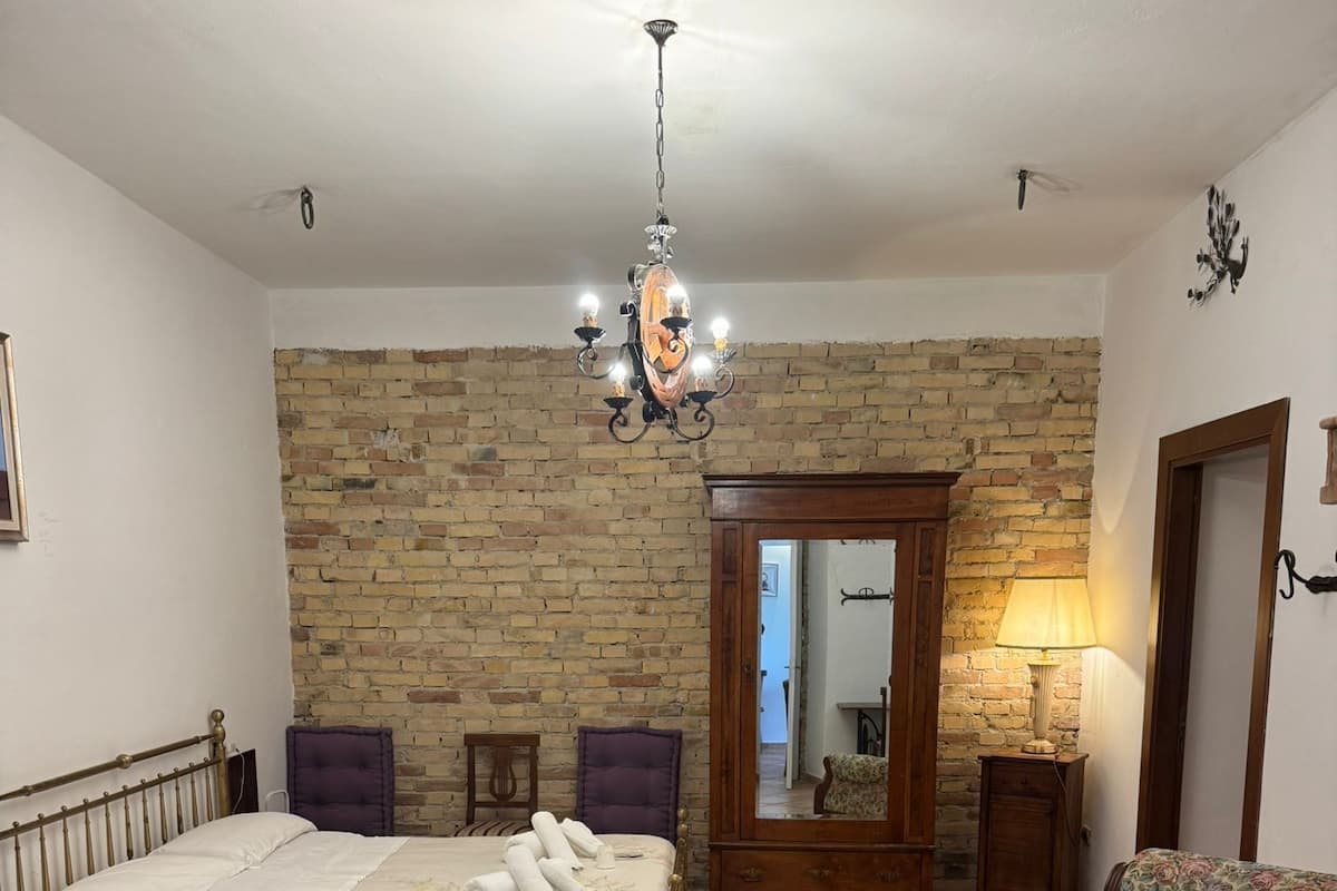 Appartamento familiare, patio, N. 5 vista montagna