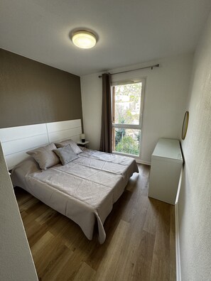 1 bedroom - Charming apartment for 4 people with a balcony (Grasse)