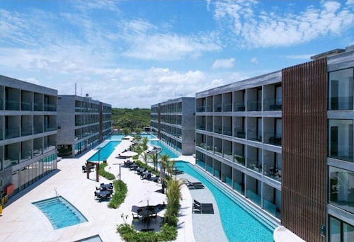Gav Porto 2 Life Resorts