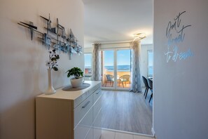 Interior - Modern apartment with magnificent sea views (Crikvenica)