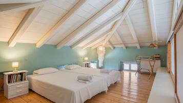 3 quartos, ferros/tábuas de passar roupa, Wi-Fi, roupa de cama
