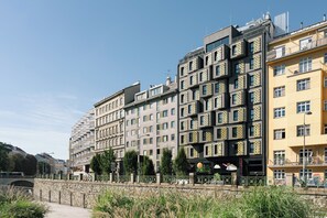 Front of property - Hotel Schani Naschmarkt (Vienna)