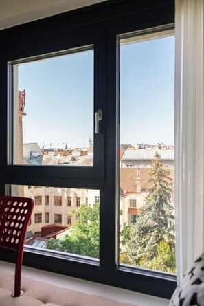 View from room - Hotel Schani Naschmarkt (Vienna)