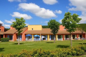 Exterior - Résidence Les Mas de Haute-Provence (Saint-Étienne-les-Orgues)