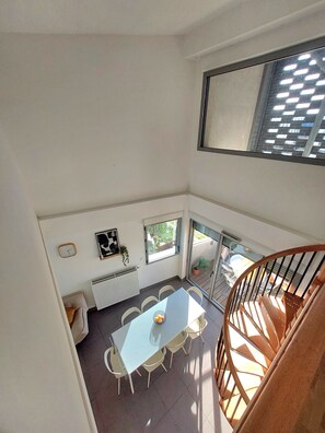 Interior - Duplex 93m2- 2 bathrooms- Toulouse Airport- 8people (Blagnac)