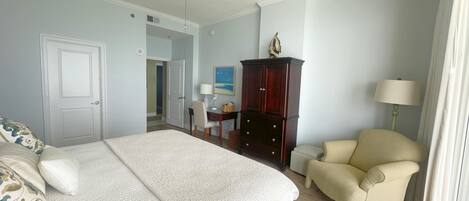 Condo, Multiple Beds (La Playa 1002)