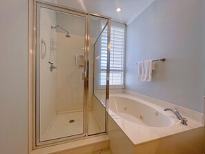 Appartamento, letti multipli (La Playa 1002) | Bagno