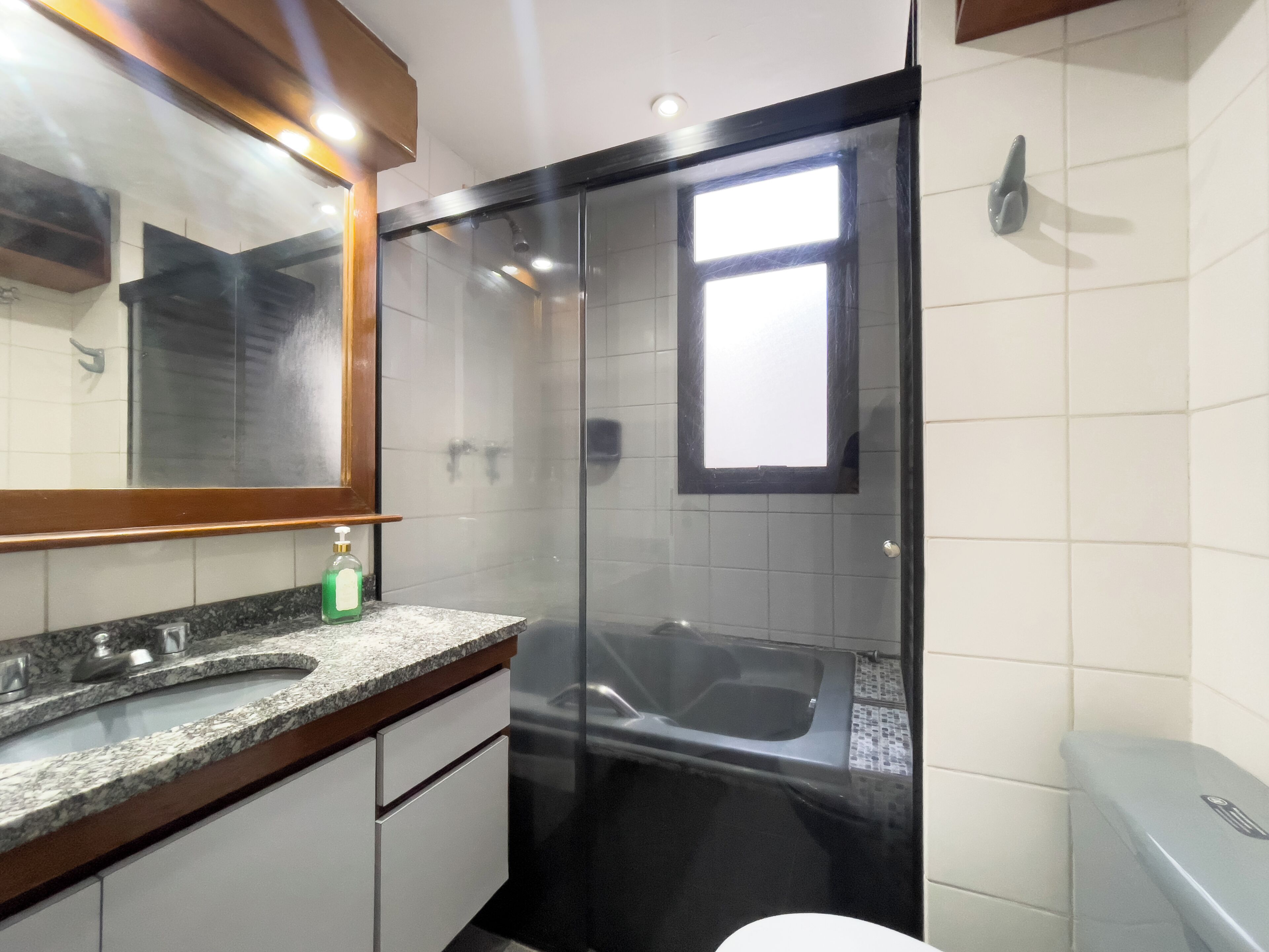Apartment | Bathroom